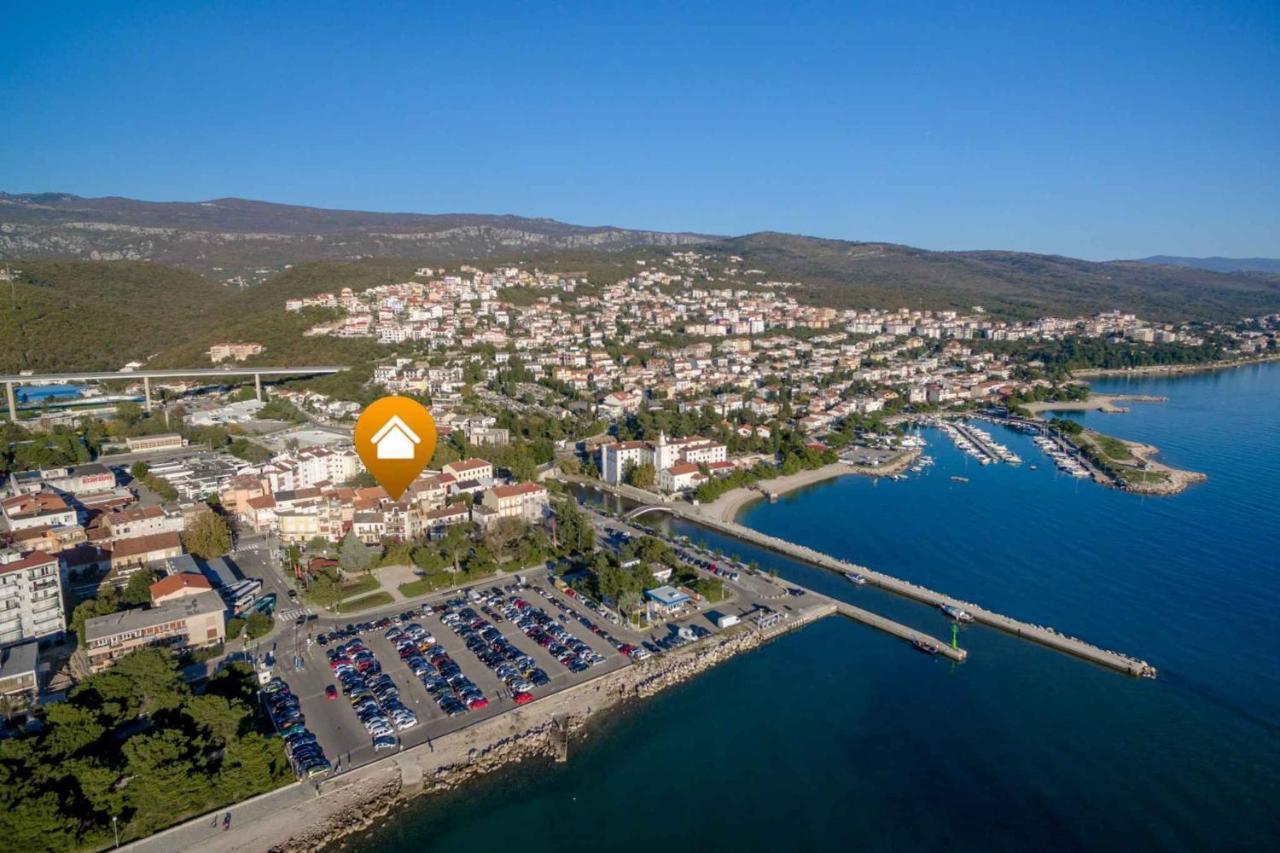 Apartment In Crikvenica 5600 エクステリア 写真